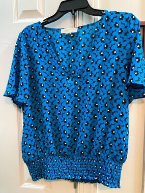 MICHAEL Michael Kors Bright Blue Floral V-Neck flutter Sleeve Top